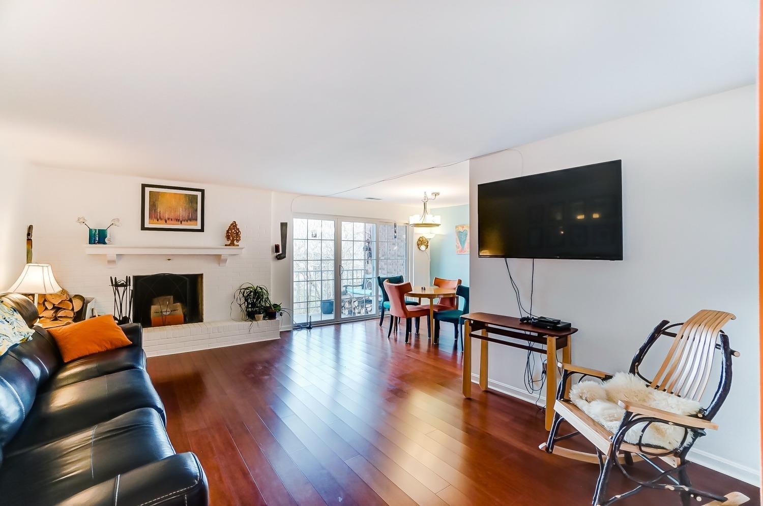5346 Werk Road, Unit D7 Cincinnati, OH 45248 - Photo 4 of 34 Gallery Image 4