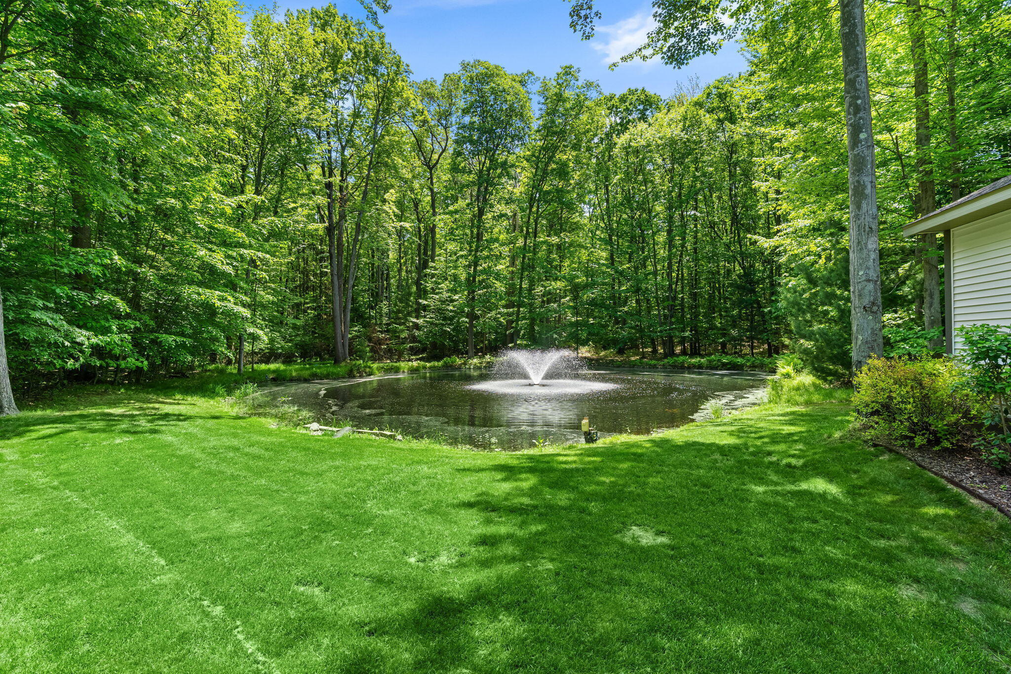 16528 West Fruitport Road Spring Lake, MI 49456 - Photo 47 of 59 47_beyc6a47cb27a96d9