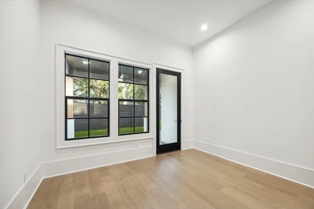 $2,239,000 | 1519 Candlelight Lane, Houston, TX 77018