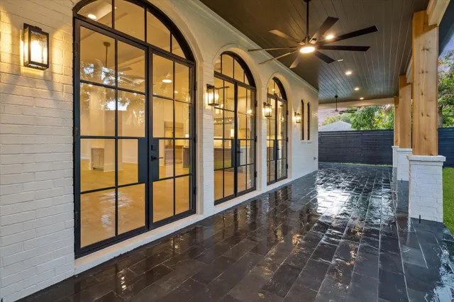 $2,239,000 | 1519 Candlelight Lane, Houston, TX 77018