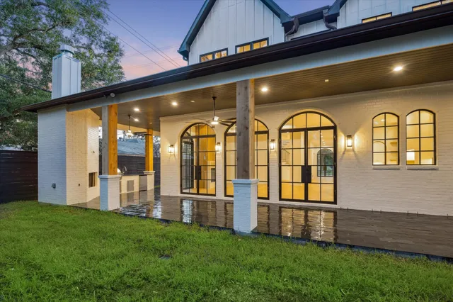 $2,239,000 | 1519 Candlelight Lane, Houston, TX 77018