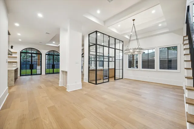 $2,239,000 | 1519 Candlelight Lane, Houston, TX 77018