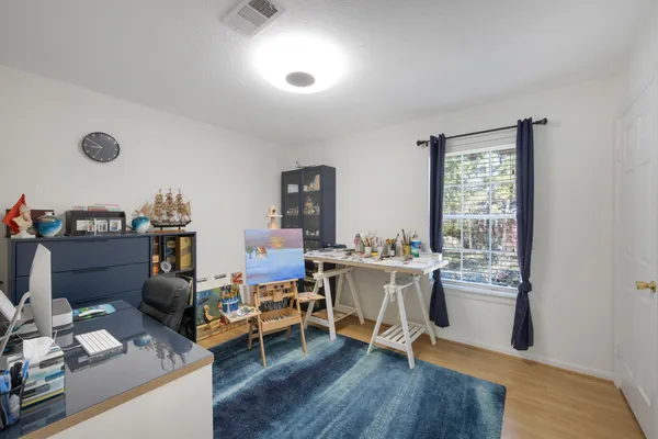 $645,000 | 30 Eagle Rock Place, The Woodlands, TX 77381