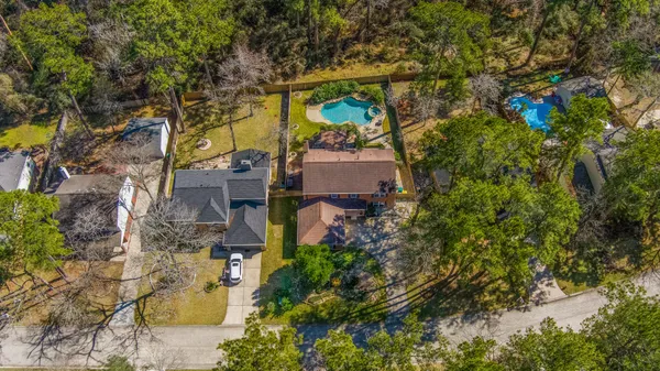 $645,000 | 30 Eagle Rock Place, The Woodlands, TX 77381