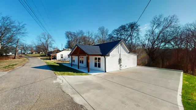 $269,900 | 109 Wells Street, Centerville, TN 37033