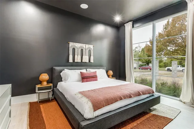 $1,795,000 | 7610 Linwood Avenue, Dallas, TX 75209