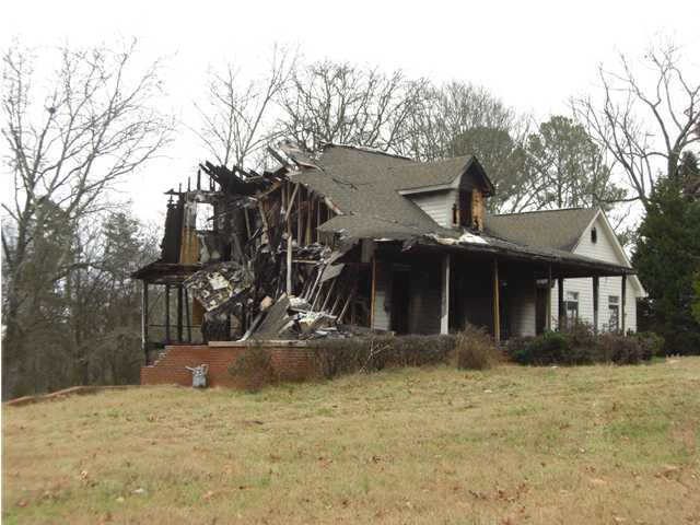 790 Grand Center Road Chickamauga, GA 30707 - Photo 1 of 5 Primary Photo