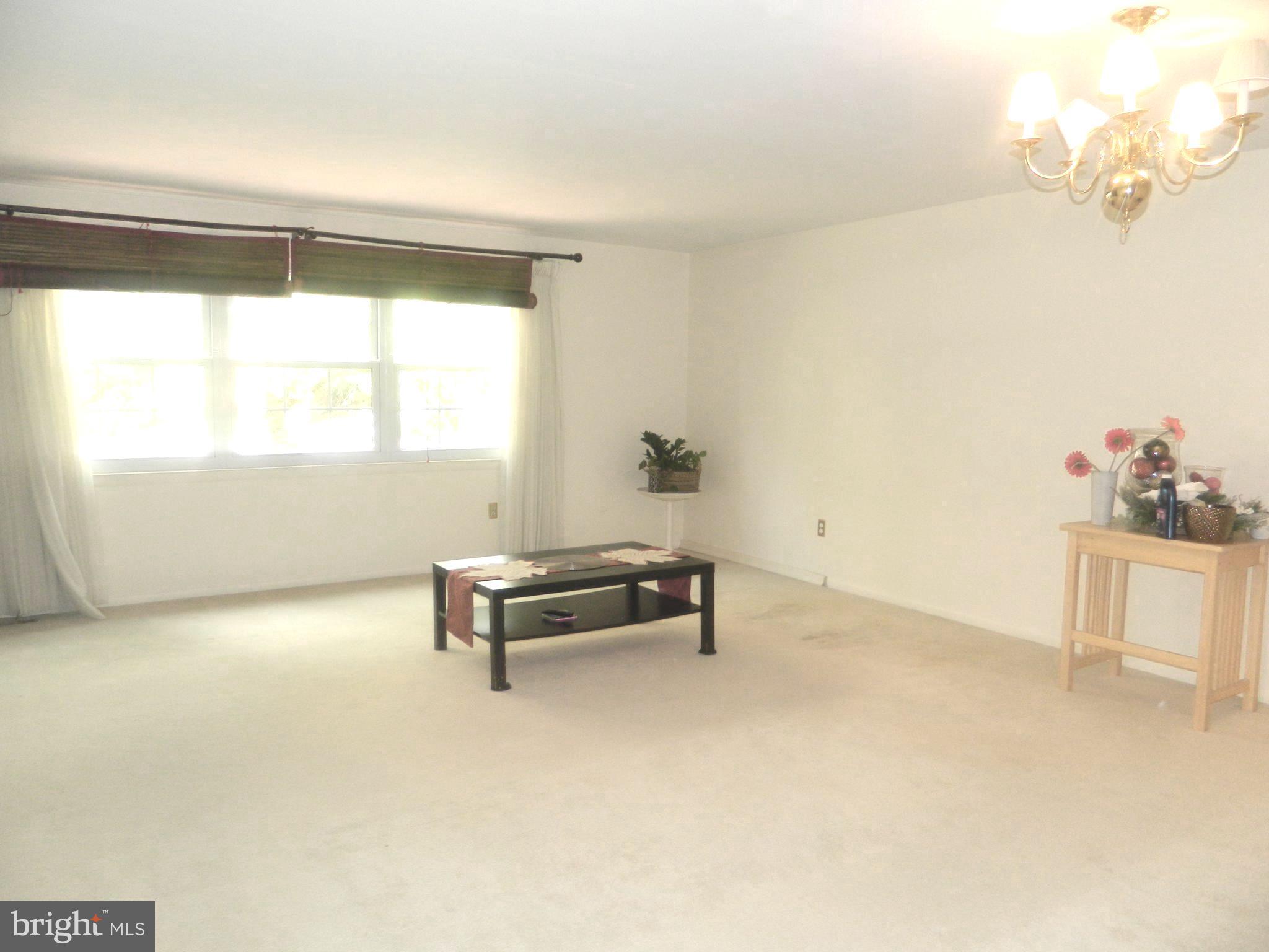 17 Theo Lane, Unit 17 Towson, MD 21204 - Photo 3 of 54