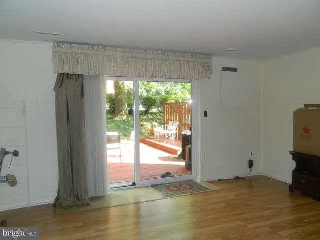 $2,700 | 17 Theo Lane, Unit 17, Towson, MD 21204