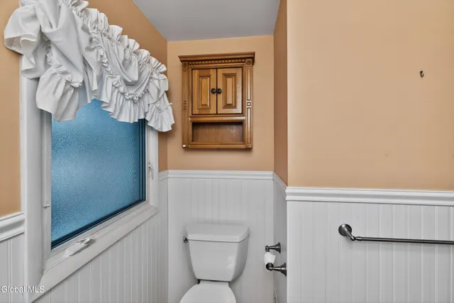 $479,900 | 10 Campus View Drive, Colonie, NY 12211