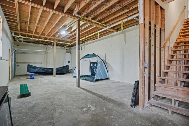 $450,000 | 6002 Forrest Drive, Greenbrier, TN 37073