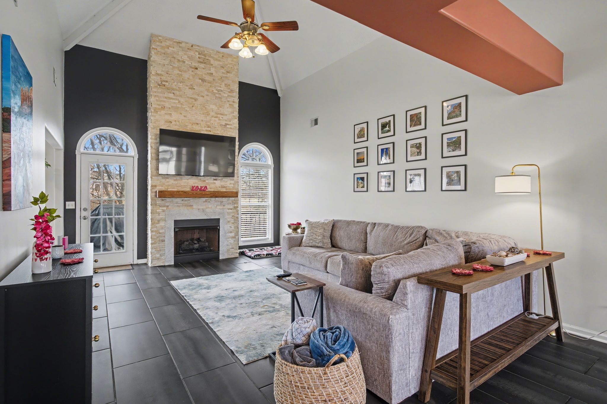 6002 Forrest Drive Greenbrier, TN 37073 - Photo 4 of 29