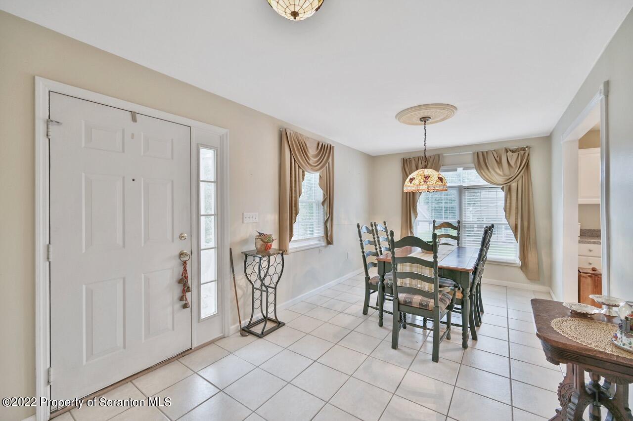 18 Waterford Road Clarks Summit, PA 18411 - Photo 12 of 37 Gallery Image 12