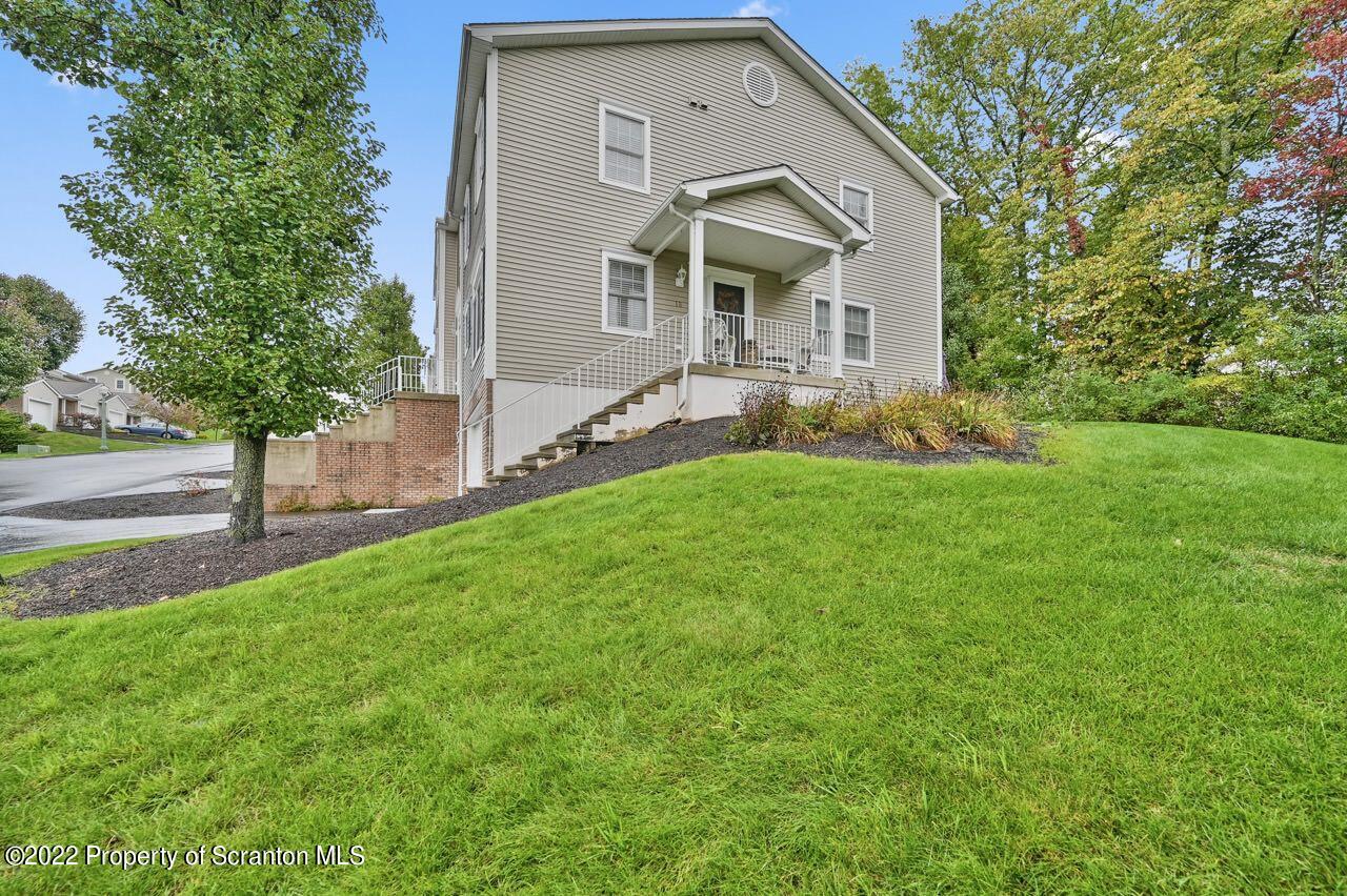 18 Waterford Road Clarks Summit, PA 18411 - Photo 2 of 37 Gallery Image 2