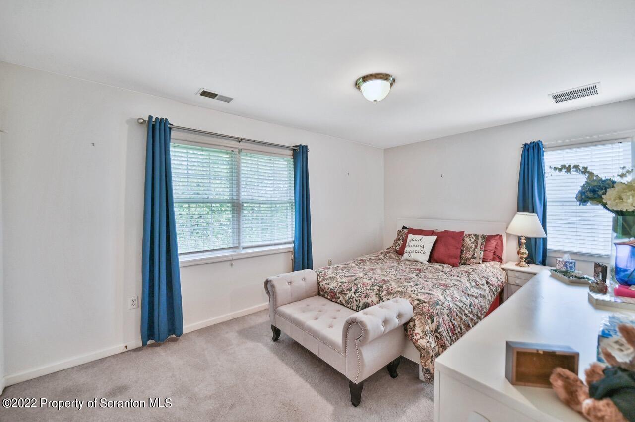 18 Waterford Road Clarks Summit, PA 18411 - Photo 28 of 37 Gallery Image 28