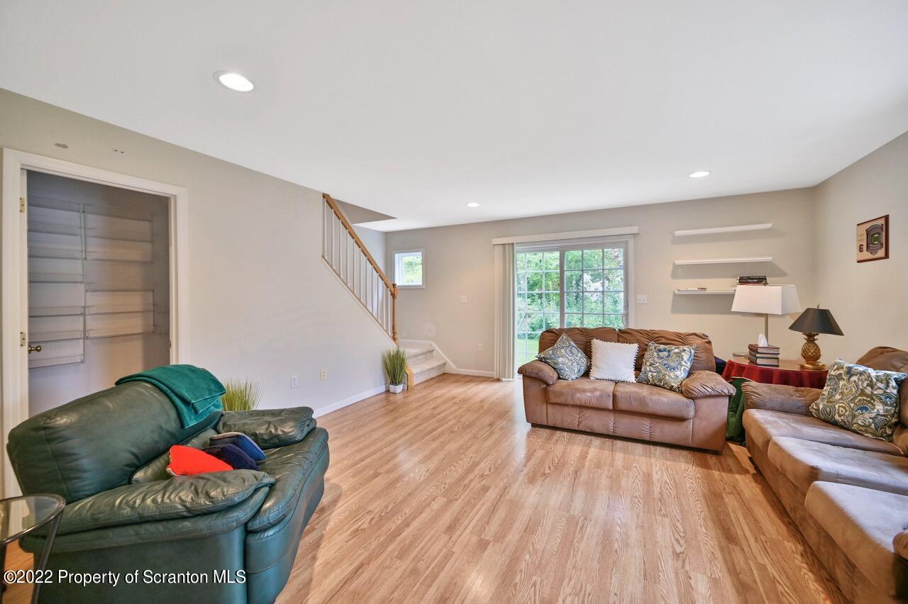 18 Waterford Road Clarks Summit, PA 18411 - Photo 6 of 37 Gallery Image 6