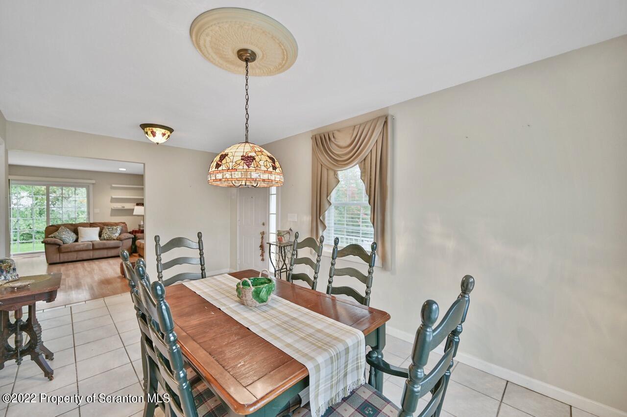 18 Waterford Road Clarks Summit, PA 18411 - Photo 10 of 37 Gallery Image 10