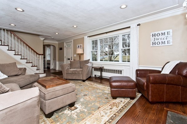 6 Wing Road Lynnfield, MA 01940 - Photo 10 of 28 Gallery Image 10