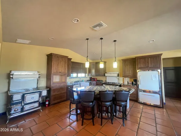 $1,000,000 | 1756 North Old Patagonia Road, Nogales, AZ 85621