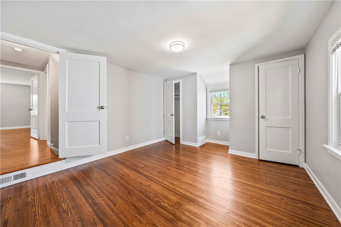 118 Queensboro Road Irondequoit, NY 14609 - Photo 27 of 40 Bedroom 3