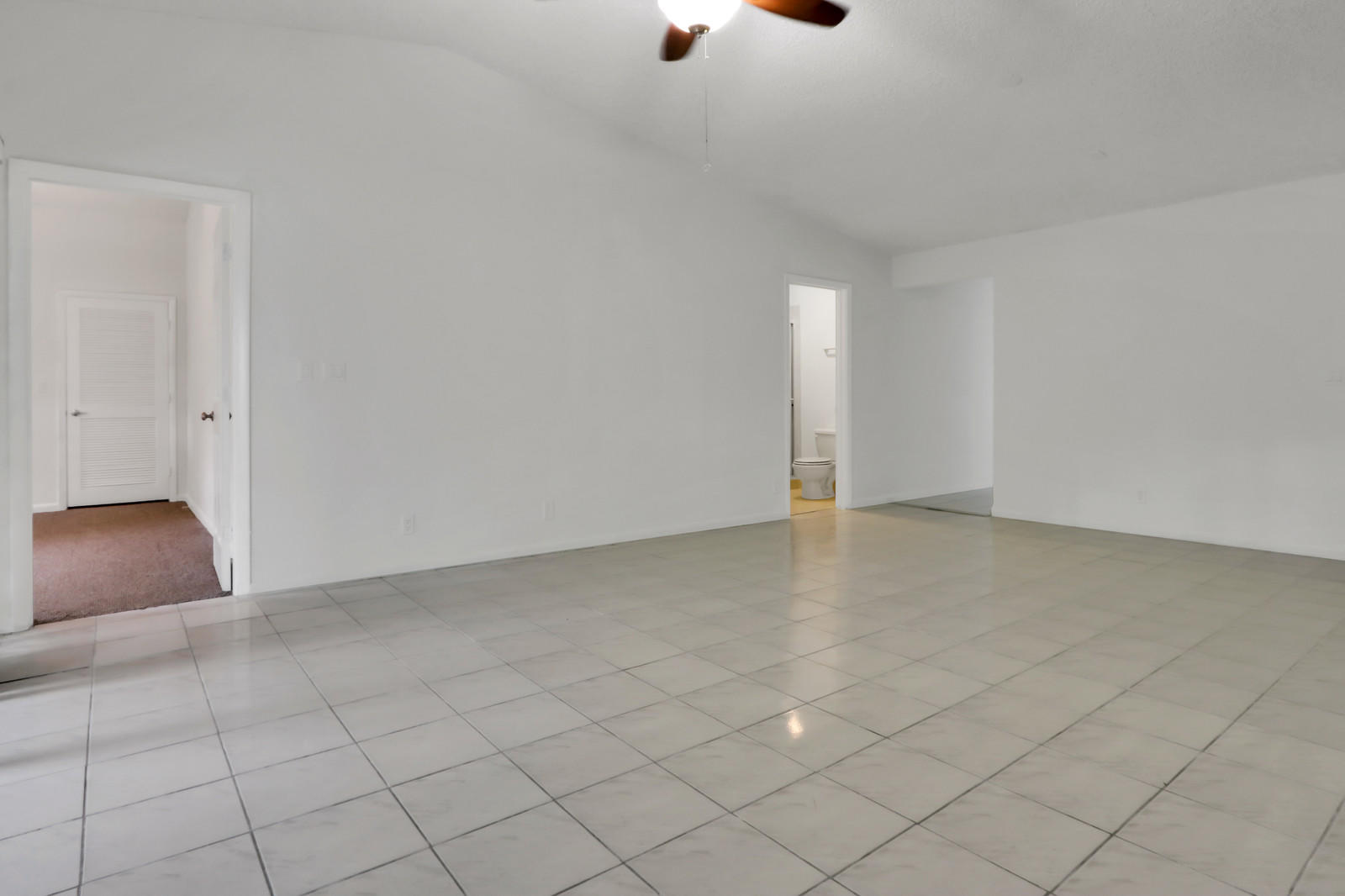 470 Northeast 47th Street Boca Raton, FL 33431 - Photo 14 of 32 12_Image_12_of_27_mls