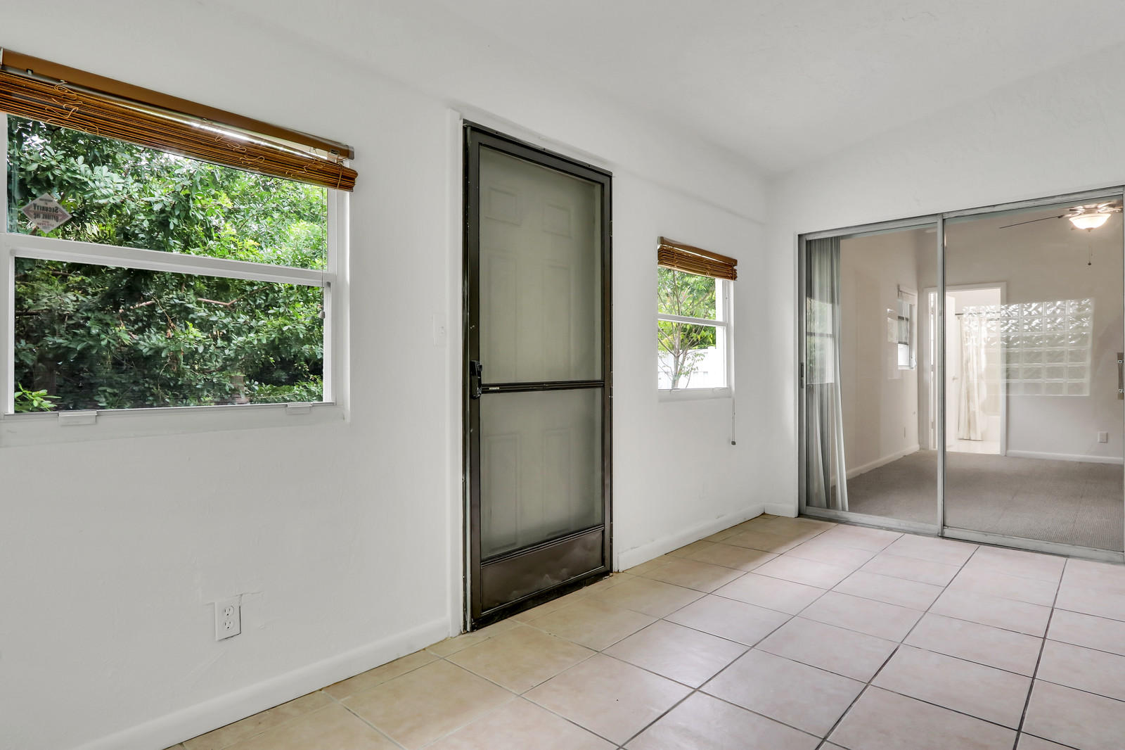 470 Northeast 47th Street Boca Raton, FL 33431 - Photo 15 of 32 13_Image_13_of_27_mls