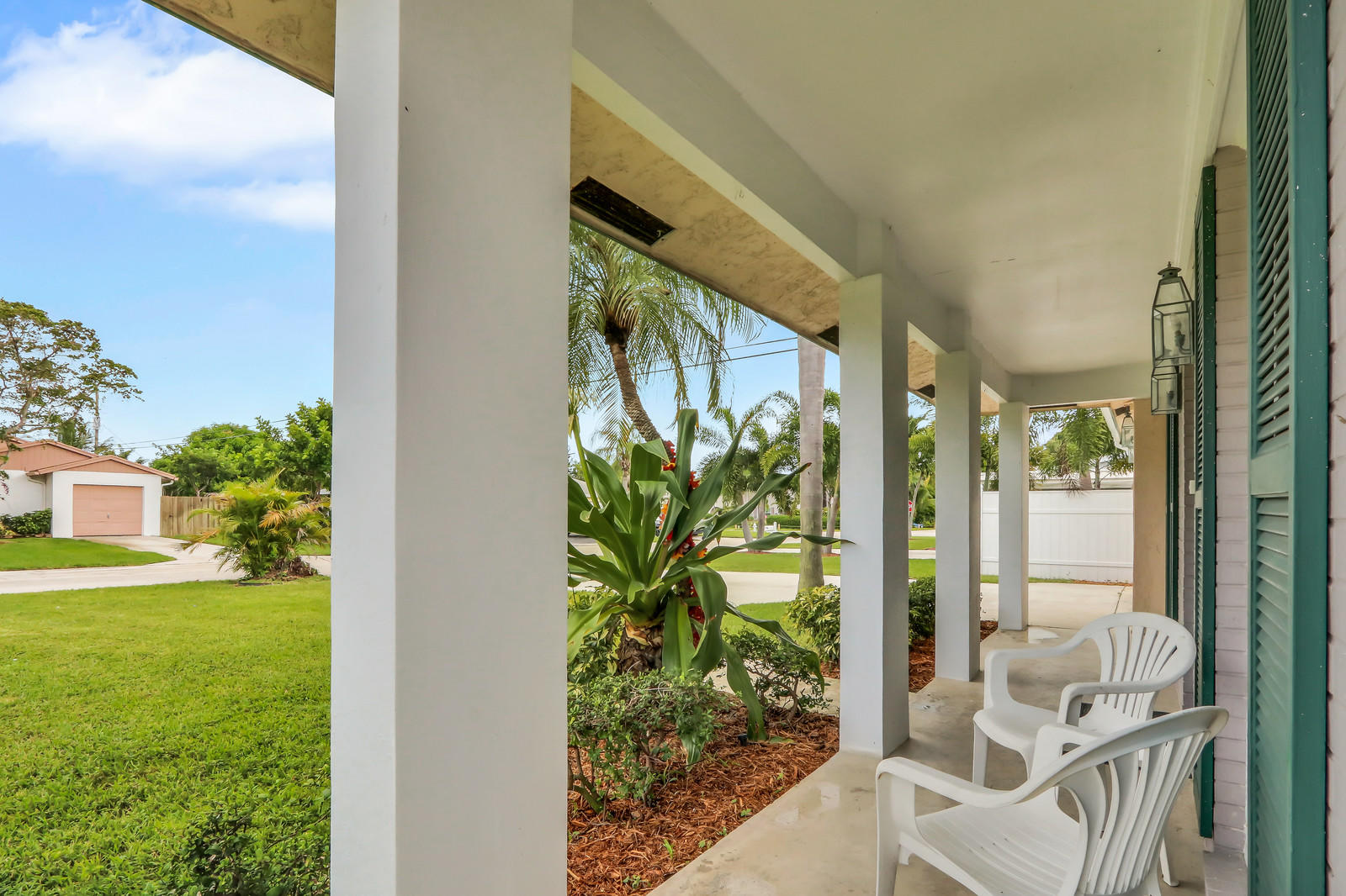 470 Northeast 47th Street Boca Raton, FL 33431 - Photo 6 of 32 04_Image_4_of_27_mls