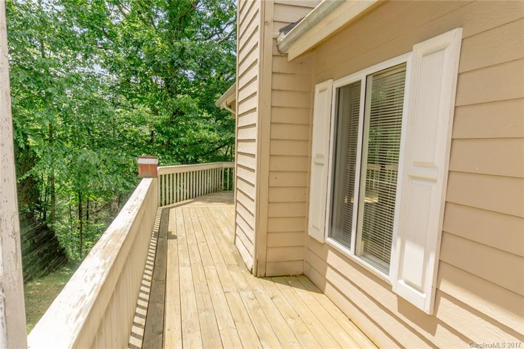 303 Messer Road Waynesville, NC 28786 - Photo 3 of 23 Gallery Image 3