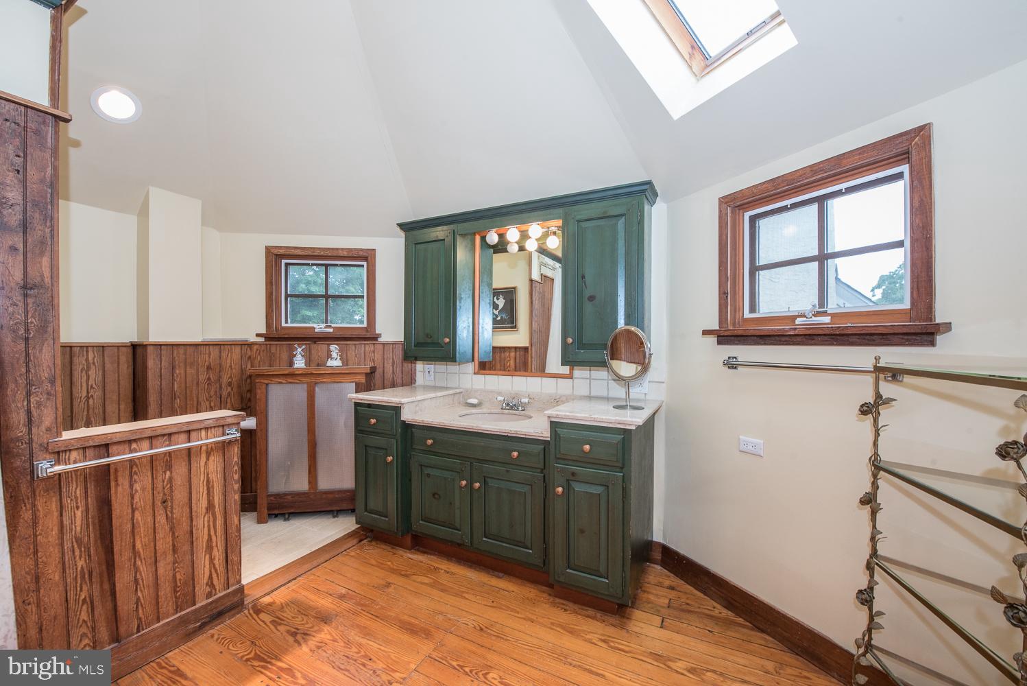 38 St Pauls Road Ardmore, PA 19003 - Photo 38 of 43 Bath