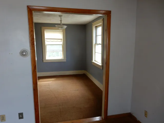 $180,000 | 594 East Main Street, Newport, VT 05855