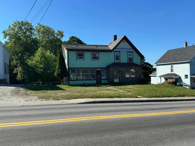$180,000 | 594 East Main Street, Newport, VT 05855