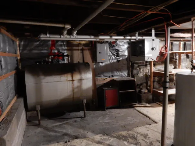 $180,000 | 594 East Main Street, Newport, VT 05855