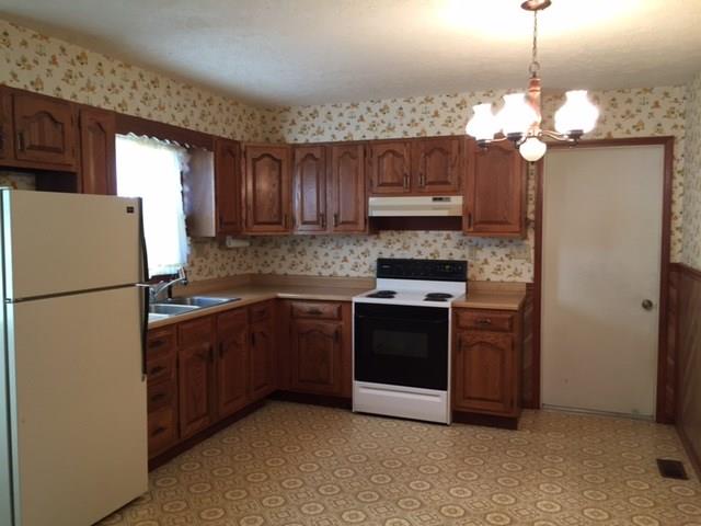 12007 Trolley Road Indianapolis, IN 46236 - Photo 3 of 20 Gallery Image 3