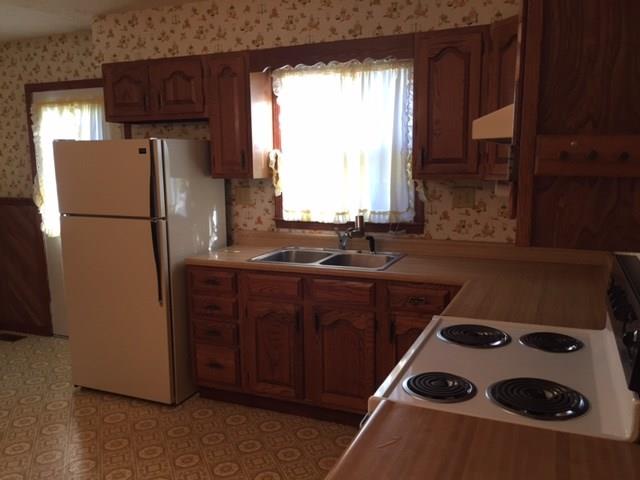 12007 Trolley Road Indianapolis, IN 46236 - Photo 4 of 20 Gallery Image 4
