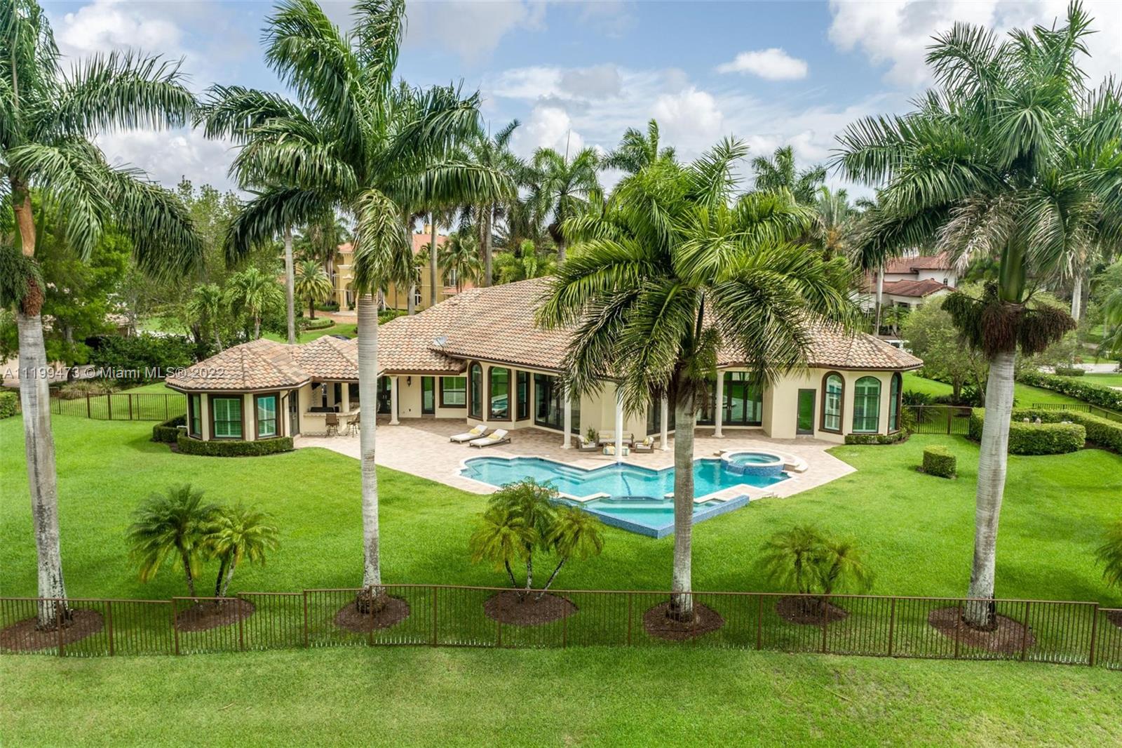 3510 Windmill Ranch Road Weston, FL 33331 - Photo 7 of 59