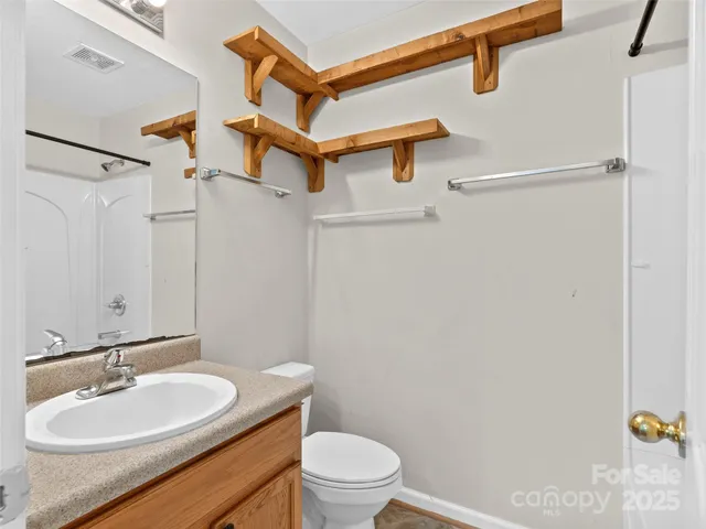 $650,000 | 66 Avondale Heights Road, Asheville, NC 28803