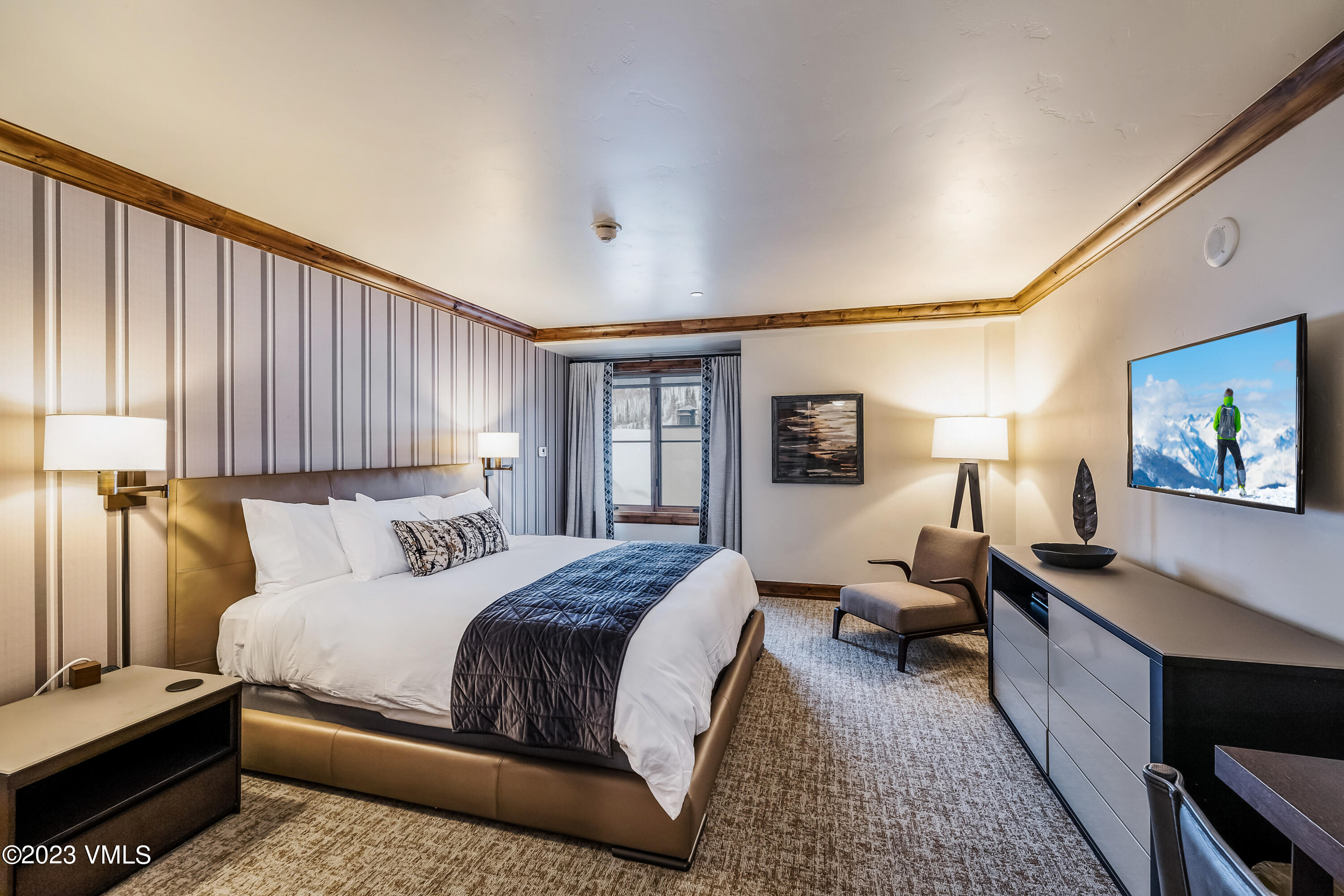 16 Vail Road, Unit 505 HOLIDAY 4 FIXED WEEKS Vail, CO 81657 - Photo 23 of 27 Holiday 4 weeks fixed The Sebastian Vail