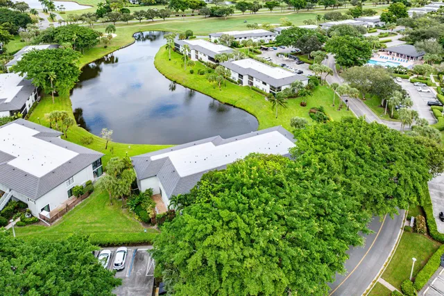 $99,000 | 35 Southport Lane, Unit H, Boynton Beach, FL 33436