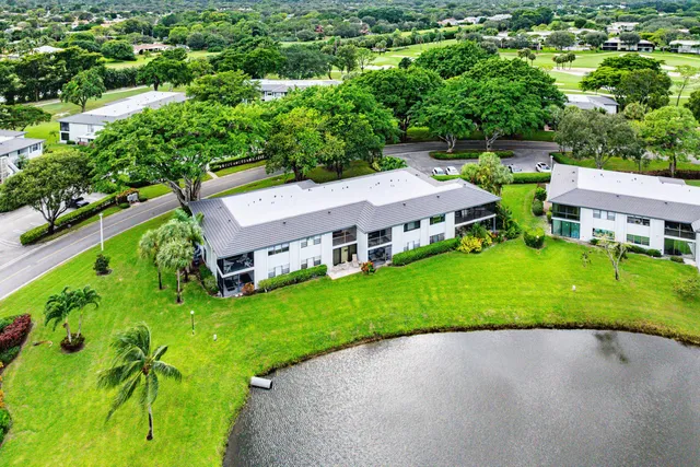 $99,000 | 35 Southport Lane, Unit H, Boynton Beach, FL 33436