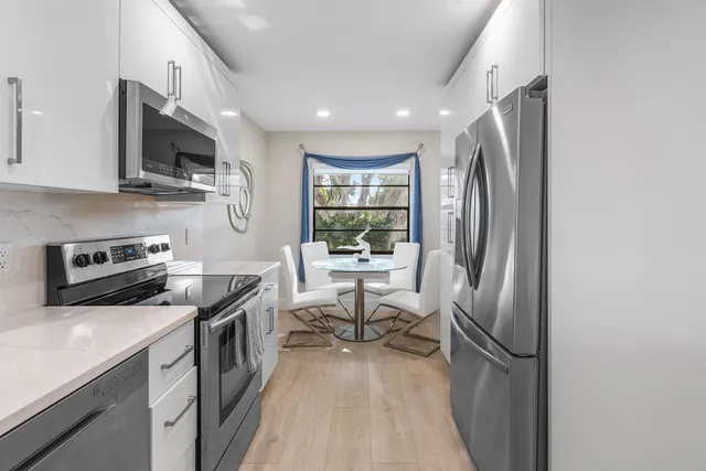 $99,000 | 35 Southport Lane, Unit H, Boynton Beach, FL 33436