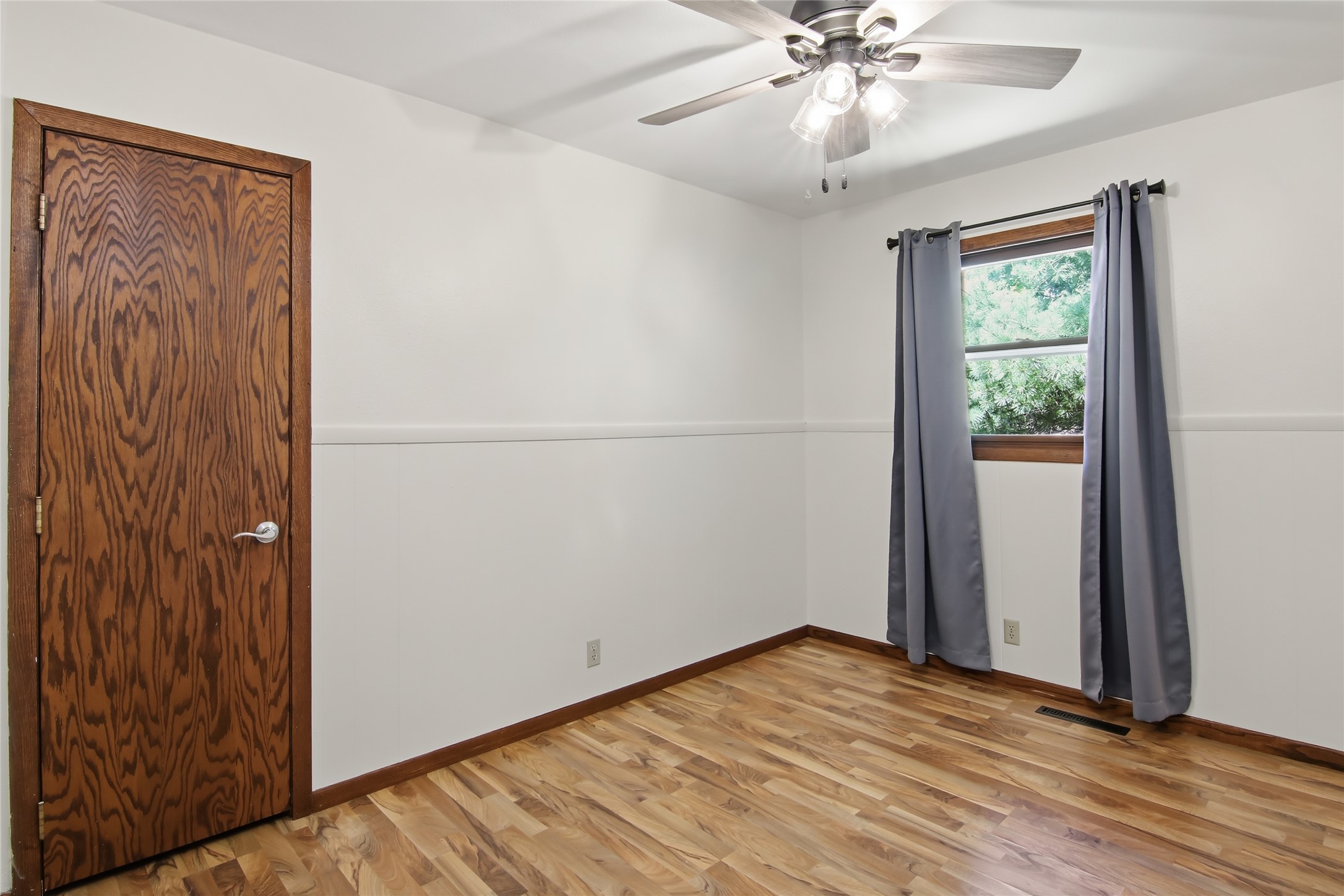 1122 Piedmont Road Eau Claire, WI 54703 - Photo 16 of 38