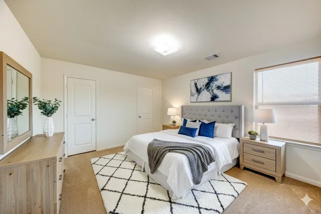 $237,900 | 511 Oporto Path, Crosby, TX 77532