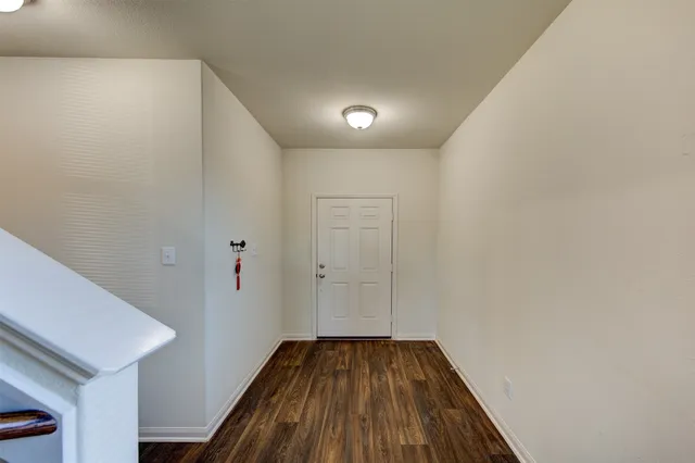 $237,900 | 511 Oporto Path, Crosby, TX 77532