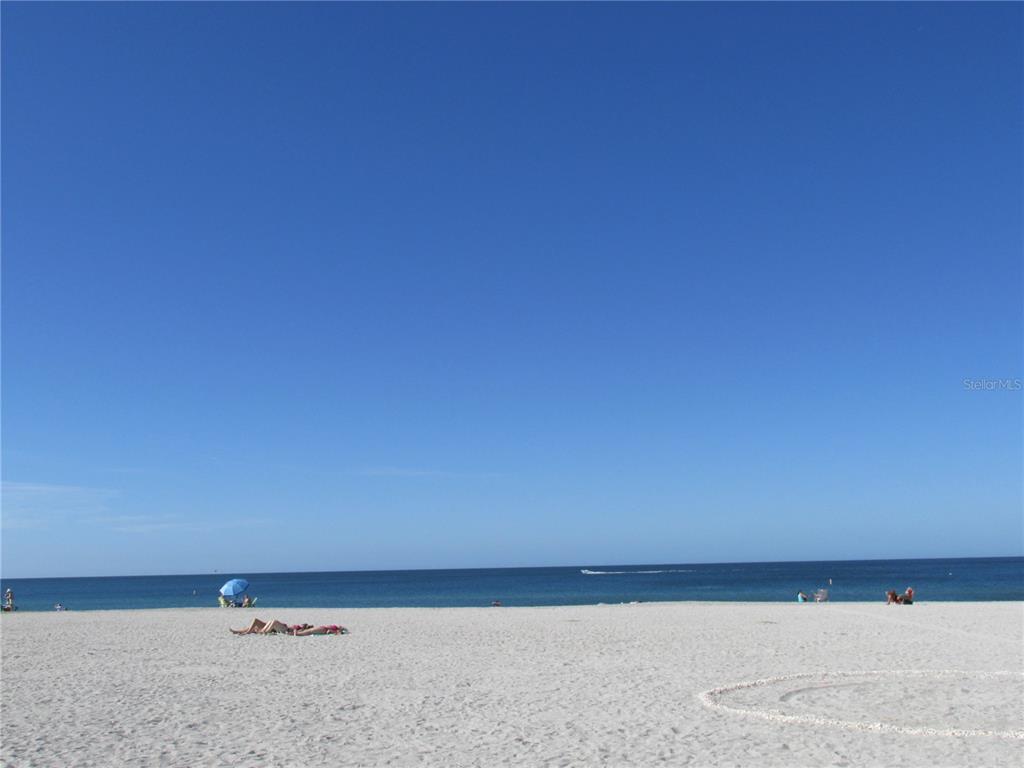 505 Granada Avenue Venice, FL 34285 - Photo 24 of 30 a view of an ocean