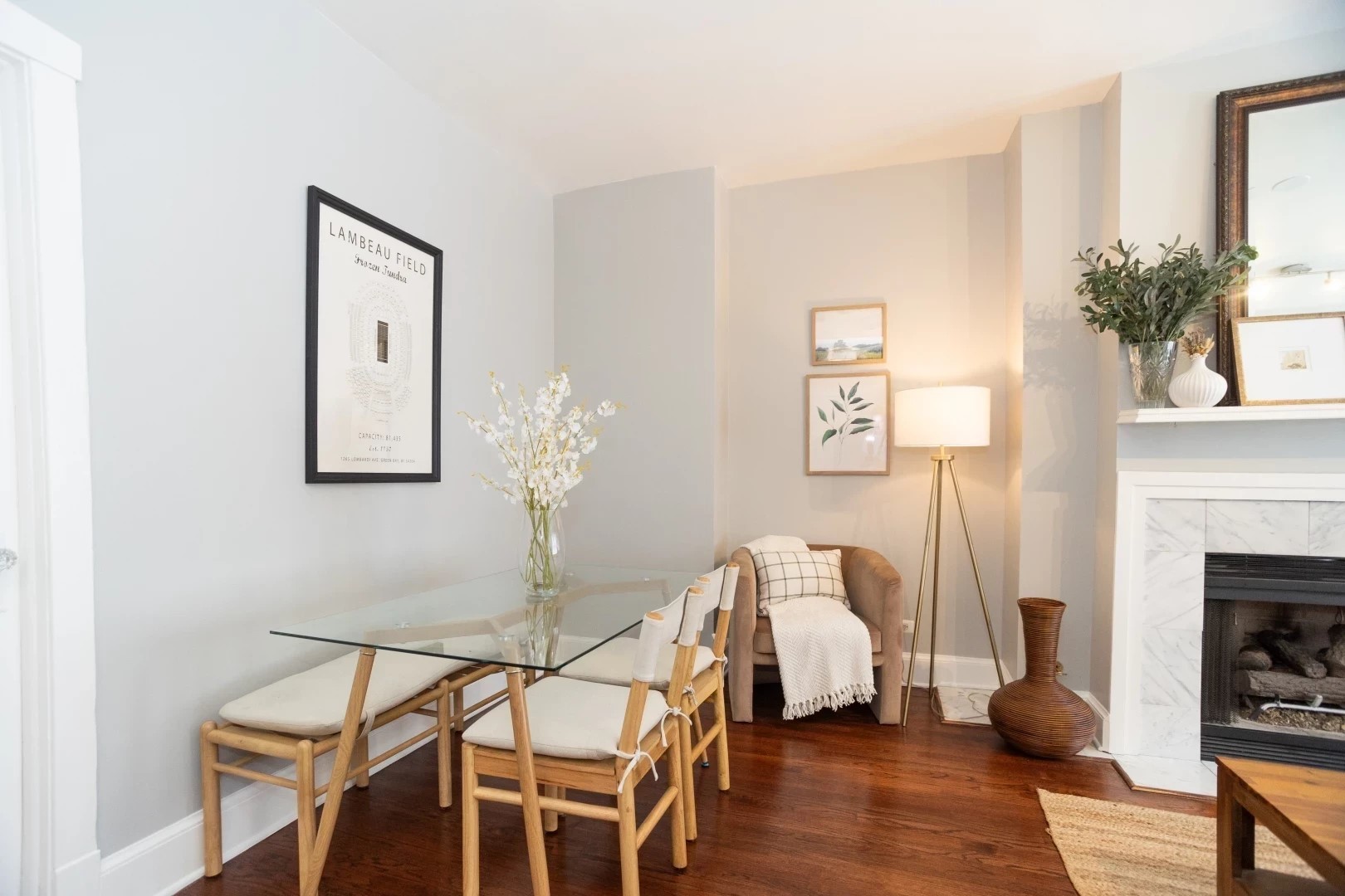 2026 North Burling Street, Unit 208 Chicago, IL 60614 - Photo 5 of 14 a view of a livingroom with furniture and a fireplace