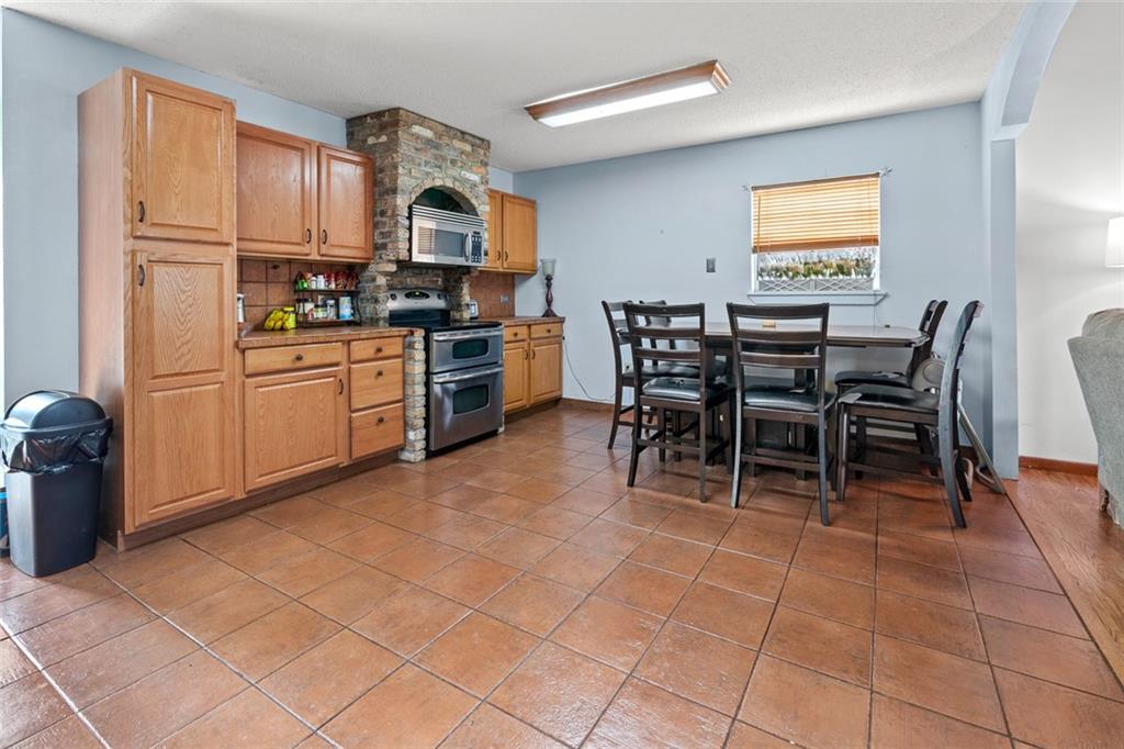 2575 Rue Weller Mandeville, LA 70448 - Photo 6 of 16 Gallery Image 6