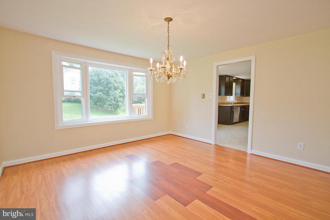 116 St Thomas Road Lancaster, PA 17601 - Photo 8 of 51