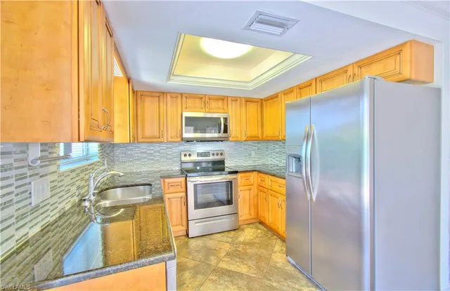 $2,200 | 787 Palm View Drive, Unit 3, Naples, FL 34110