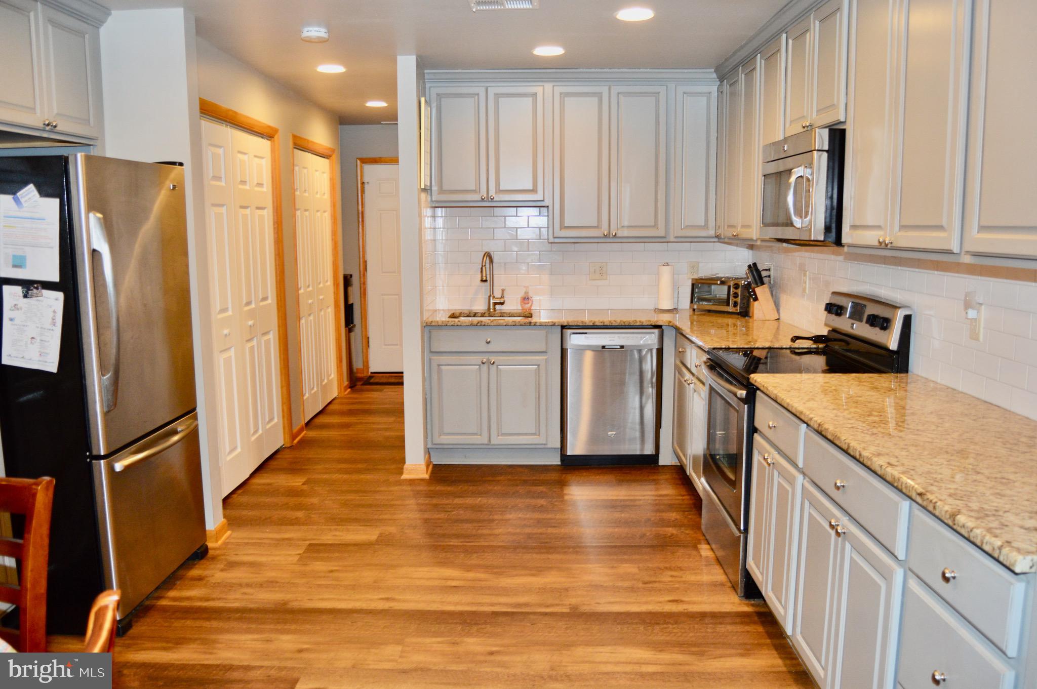 619 Oak Road Bumpass, VA 23024 - Photo 12 of 49 Kitchen