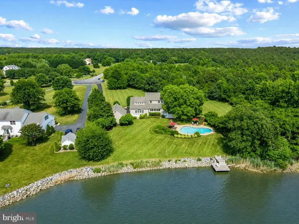 $1,395,000 | 115 Northwest Creek Drive, Stevensville, MD 21666